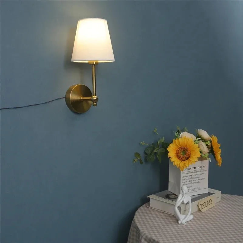 American Retro Wall Lamp Bedroom Bedside Lamp Bathroom Mirror Lamp Luster Luxury Sconce Fabric Lampshade TV Wall Lights Fixtures